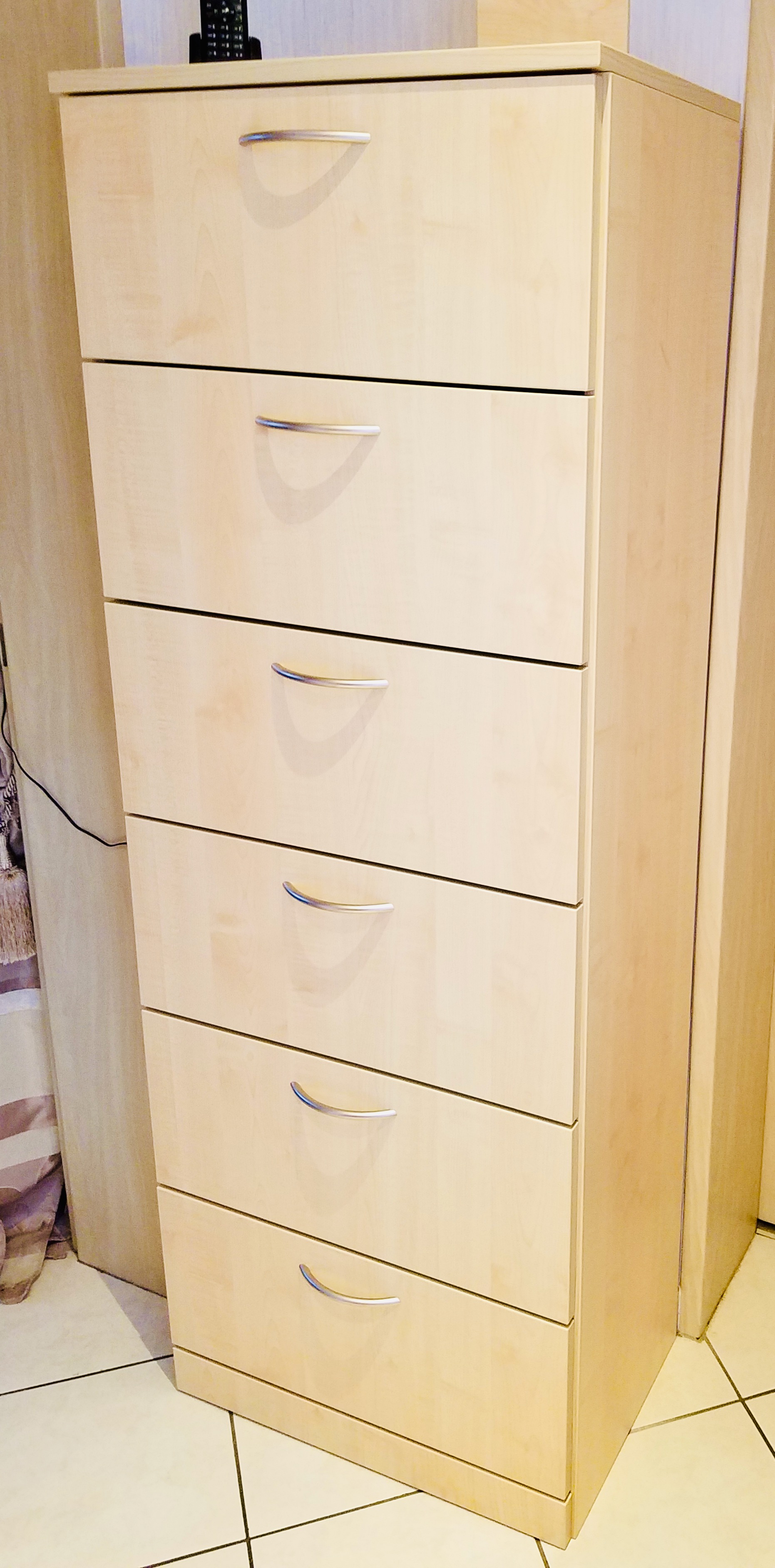 Flurschrank_2